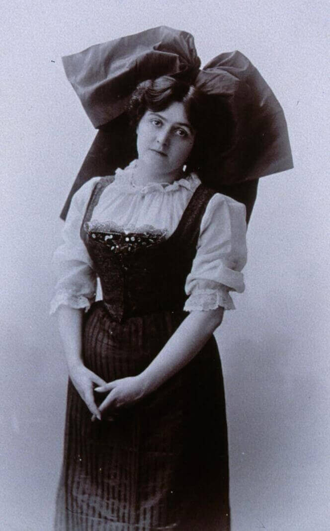 Ancestor portrait for French ancestry research